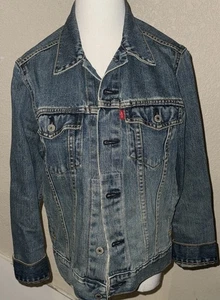 Levi’s 57511 Denim Jacket Sz M Blue Trucker Button Front Flap Pocket Jean Coat - Picture 1 of 19