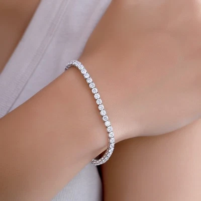 Brazalete de tenis de diamantes de corte redondo de 4,00 quilates G/vs2 de oro blanco de 14 k cultivado en laboratorio Foto 1 de 4