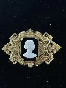 Antica grande spilla/spilla cammeo vittoriana piena d'oro lunga 2,5" fine XIX secolo - Foto 1 di 8
