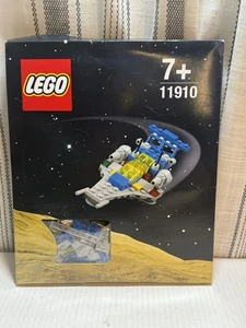 LEGO 11910 - *RARE* Classic Space Micro-Scale Space Cruiser New With Box - Picture 1 of 4