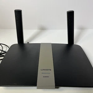 Linksys EA6350 867 Mbps 4 Port 300 Mbps Wireless Router - Picture 1 of 11