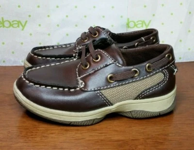 OKIE DOKIE Boy's Dark Brown Boat Shoes Size 8 M  EUC - Image 1 of 4
