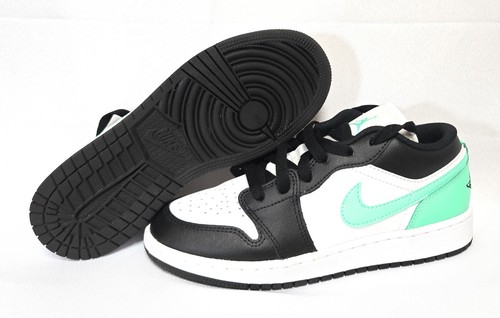NUOVE GS KIDS Nike Air Jordan 1 basse bianche verdi luminose nere 553560 131 TAGLIA 4