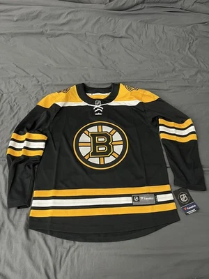 Mens Fanatics Black Boston Bruins Home Breakaway Jersey Sz Small - Image 1 of 4