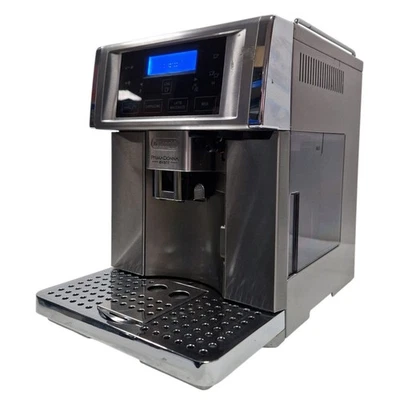 Delonghi Primadonna Avant ESAM6700 Kaffeevollautomat- Guasto/Gehäuseschaden #50 - Immagine 1 di 4