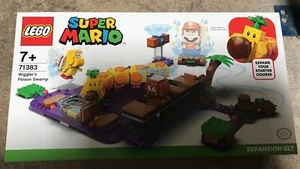 LEGO SET BOITE SUPER MARIO NINTENDO 71383 WIGGLER'S POISON SWAMP - Imagen 1 de 1