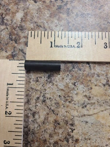 Tuerca de acoplamiento redonda óxido negro 18-8 SS, 1/4"-28 tamaño de rosca, 1-1/4" de largo - Imagen 1 de 2