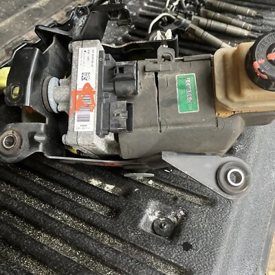 Bomba de dirección asistida electrónica e hidráulica Nissan Quest 2012-2015 3,5 L OEM Foto 1 de 4