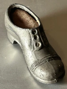 Vintage Metal Pin Cushion In The form Of A Shoe 8cm Long - Picture 1 of 11