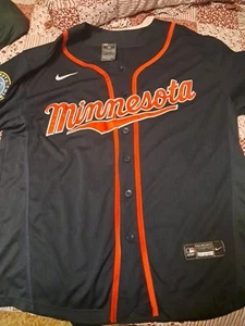 Minnesota Twins #4 Correa Jersey Size 44 (Large) 60 seasons patch - Picture 1 of 5