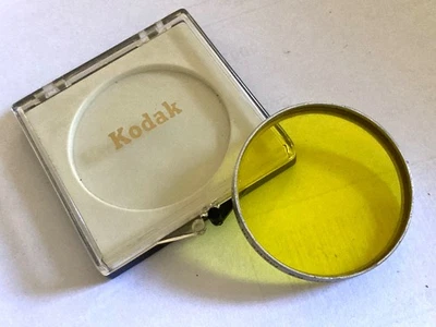 Kodak Series VI Wratten Filter K2  In Original Case,  Yellow Wratten #8 - Image 1 of 2