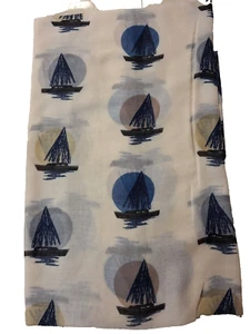 Lua scarf sailboat design - Picture 1 of 1