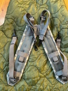 USGI-UCP Camo LC-2 - Suspenders Individual Equipment Belt LC-2 NEW - Picture 1 of 4