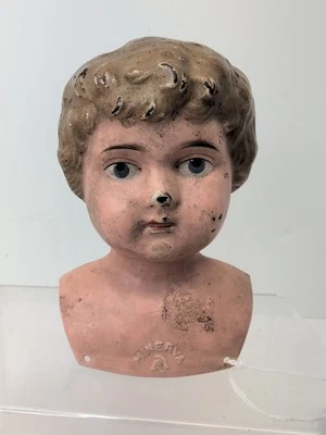 "Antigua cabeza de muñeca alemana Minerva 6 cabezas de hojalata pintada ojos azules 5x3,5x2,25"" #yo" Foto 1 de 4