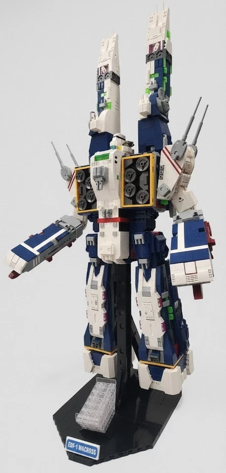 ROBOTECH | SDF-1 Macross Building Kit | JIE STAR 4682 PIEZAS TRANSFORMABLE Battroid Foto 1 de 4