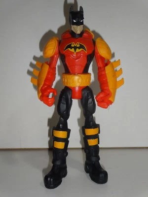 Figura de acción Mattel Lava Mission Blaze Buster Batman Power Attack 2011 6" Foto 1 de 4