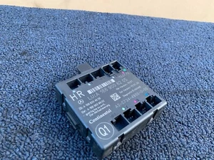 MERCEDES X166 W166 ML350 GL450 GL350 MÓDULO DE CONTROL PANEL PUERTA TRASERA DERECHA OEM - Imagen 1 de 3