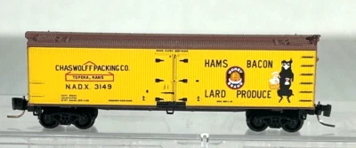 MICRO-TRAINS Z 40' WOOD REEFER SERIES #2 CHASWOLFF PACKING CO 51800090 - Image 1 of 3
