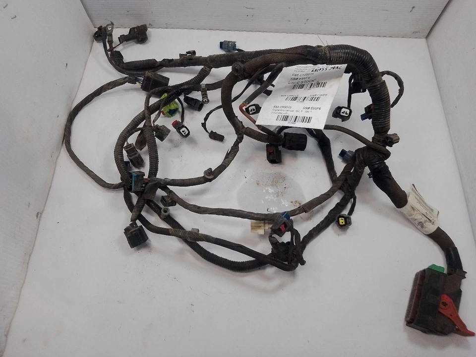 Arnés de cables del motor de Jeep Compass 2015 4x4 AT con motor de 2,4 L 11759835 Foto 1 de 4