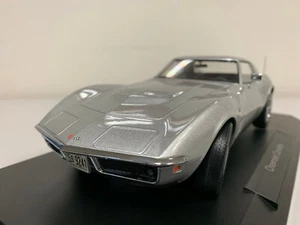 Norev Chevrolet Corvette Coupe 1969 Argent 1/18 189032 0123 8 - Foto 1 di 8