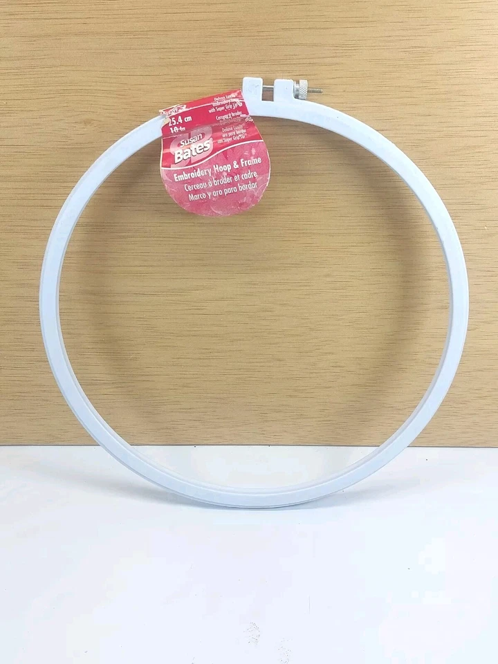 Susan Bates 14399 Plastic Embroidery Hoop Pale Blue Size 10" & 2 Bonus Items