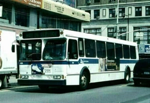 5X7 PHOTO NYC BUS 1993 ORION V #268 MAIN ST-ROOSEVELT AVE. APRIL 12, 2003 - Picture 1 of 1