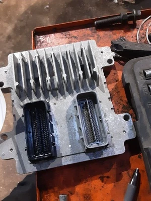 Módulo de control electrónico ECM del motor 2,4 L compatible con 07-12 MALIBU 236220 Foto 1 de 4