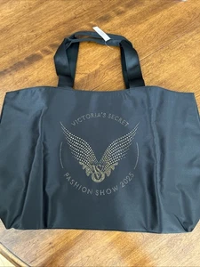Victoria’s Secret Fashion Show 2025 Beuteltasche Glitzer Engelsflügel neu mit Etikett  - Bild 1 von 6