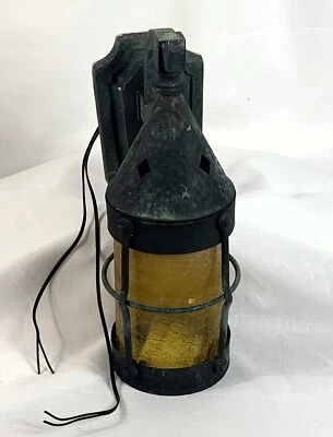 Hammered Copper/Bronze Arts and Craft/Mission Wall Sconce - Original Glass Shade - Image 1 of 4