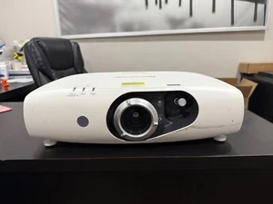 Panasonic RW330 WXGA DLP HDMI Laser Projector PT-RW330 3500 Lumens - Picture 1 of 7
