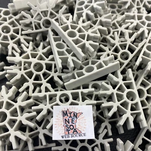 200 Knex hellgraue Anschlüsse 5 Positionen - Standard K'nex Teile - Bild 1 von 3
