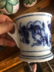 VINTAGE DELFT BLUE & WHITE CUP/3.75 X 3.75 X 3.75" - Picture 1 of 7