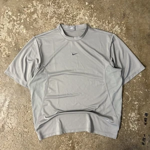 Vintage Nike Jersey Men Large Grey Center Swoosh Performance Y2K 00s Sports - Picture 1 of 8
