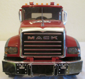 Bruder Red Plastic 1:6 Mack Granite Semi Truck Trailer Toy 2007 Germany NOTE