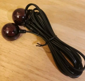 2Pcs CHT-D18 Audio & Video Accessories Single Head 3.5mm Jack IR Infrared - Picture 1 of 3