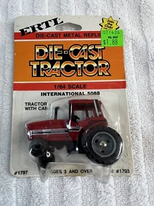 ERTL International 5088 Tractor with cab 1/64 #1797 International Harvester - Picture 1 of 3