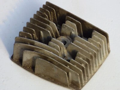 ПОДЛИННАЯ ЛЕВАЯ ГОЛОВКА БЛОКА ЦИЛИНДРОВ YAMAHA YR1 YR-1 1967-70 - Изображение 1 из 4