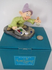 WDCC WE PICK UP EVERYTHING IN SIGHT DOPEY COA BOX PORCELAIN FIGURINE SNOW WHITE - Picture 1 of 18