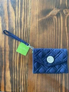 Vera Bradley Your Turn Smartphone Wrislet Classic Navy New with Tags Quilted NWT - Picture 1 of 5