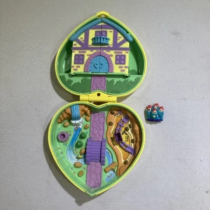 MY SECRET FAIRY TALES SNOW WHITE PLAYSET COMPACT ENGHAN 1994 - Picture 1 of 7
