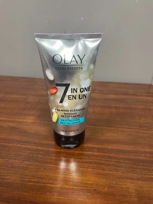 Olay Total Effects восстанавливающее пенящееся очищающее средство для лица 7 в одном 5,0 жидких унций - Изображение 1 из 2