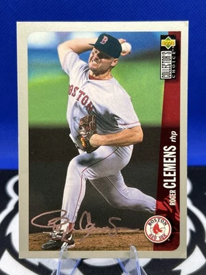 1995 UD Collectors Choice Silver Signature - Roger Clemens #60 - Boston Red Sox  - Image 1 of 2