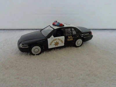 Maisto Police Series Highway Patrol K-9 Team Ford Crown Vic 1:43 Car Dicast Foto 1 de 4
