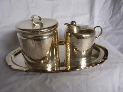 Zucker/Milchset mit Tablett, Bauhaus, Hammerschlagdekor, WMF, Entwurf Kurt Mayer - Bild 1 von 4