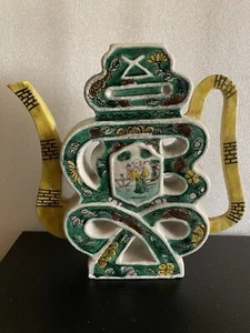 Chinese Porcelain Famille Verte Old Teapot - Picture 1 of 11