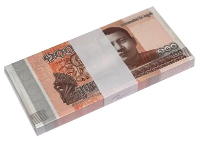 CAMBODIA 100 RIELS 2014 P 65 UNC Royal Palace BUNDLE OF 100 PCS - Image 1 of 2