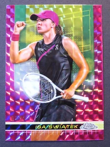 Scheda rifrattore geometrica rosa Topps Chrome Tennis Iga Swiatek 2024 33/65 SSP!! - Foto 1 di 3