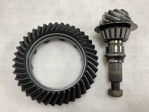 Jeep TJ Wrangler Dana 30 Front Axle Ring and Pinion 3.73 Gear Ratio 97-06 030892 - Picture 1 of 9