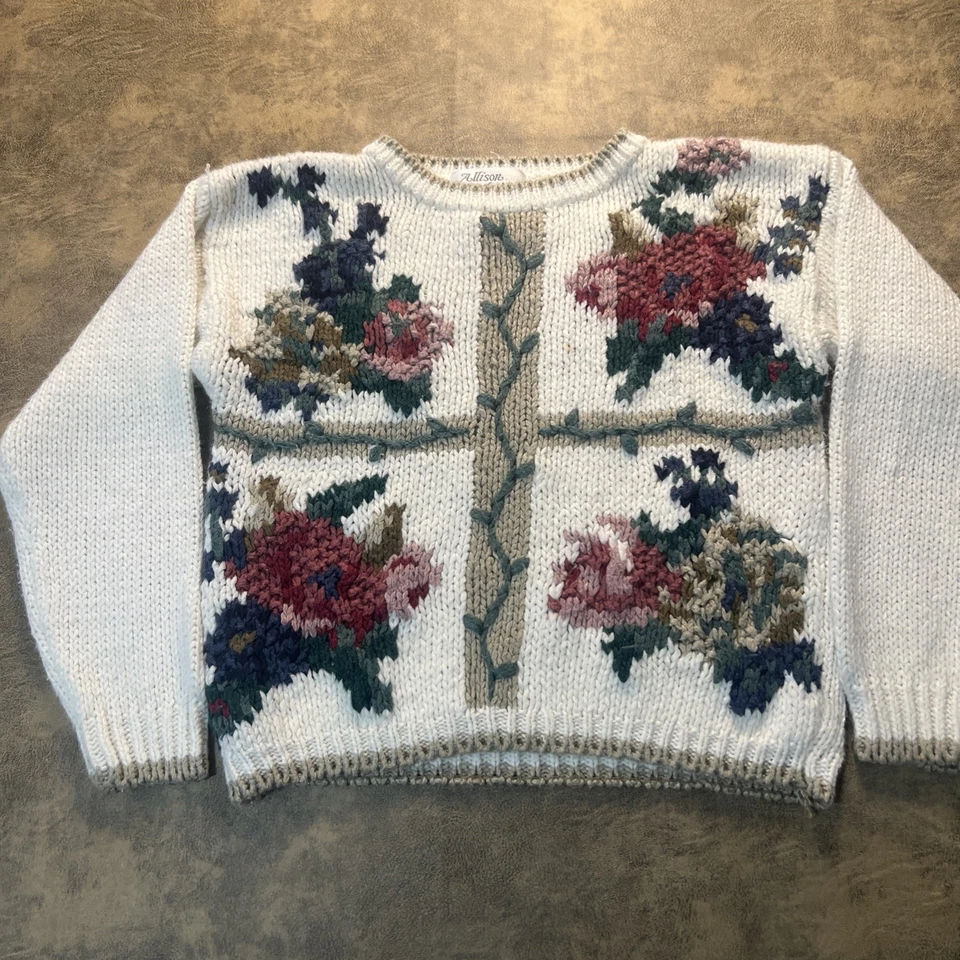 Suéter De Colección Para Mujer S Blanco ALLISON BRITTNEY Floral Cottage Core Crew *DEFECTO* Foto 1 de 4