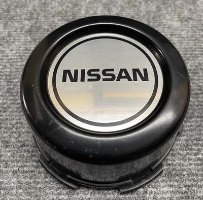 Llanta de acero Nissan Hardbody D21 Pathfinder 1987-1997 tapa central de plástico ¡OEM! Foto 1 de 4